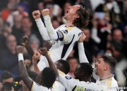 包含亚特兰大客场大胜，球队连胜势头不可阻挡的词条