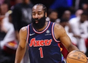 哈登绝杀时刻，助攻爆棚点燃赛场，凯尔特人迎来胜利！