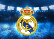 晋级下一阶段首场状态出色，利物浦观众沸腾！，莱万多夫斯基重返赛场赢得满堂喝彩